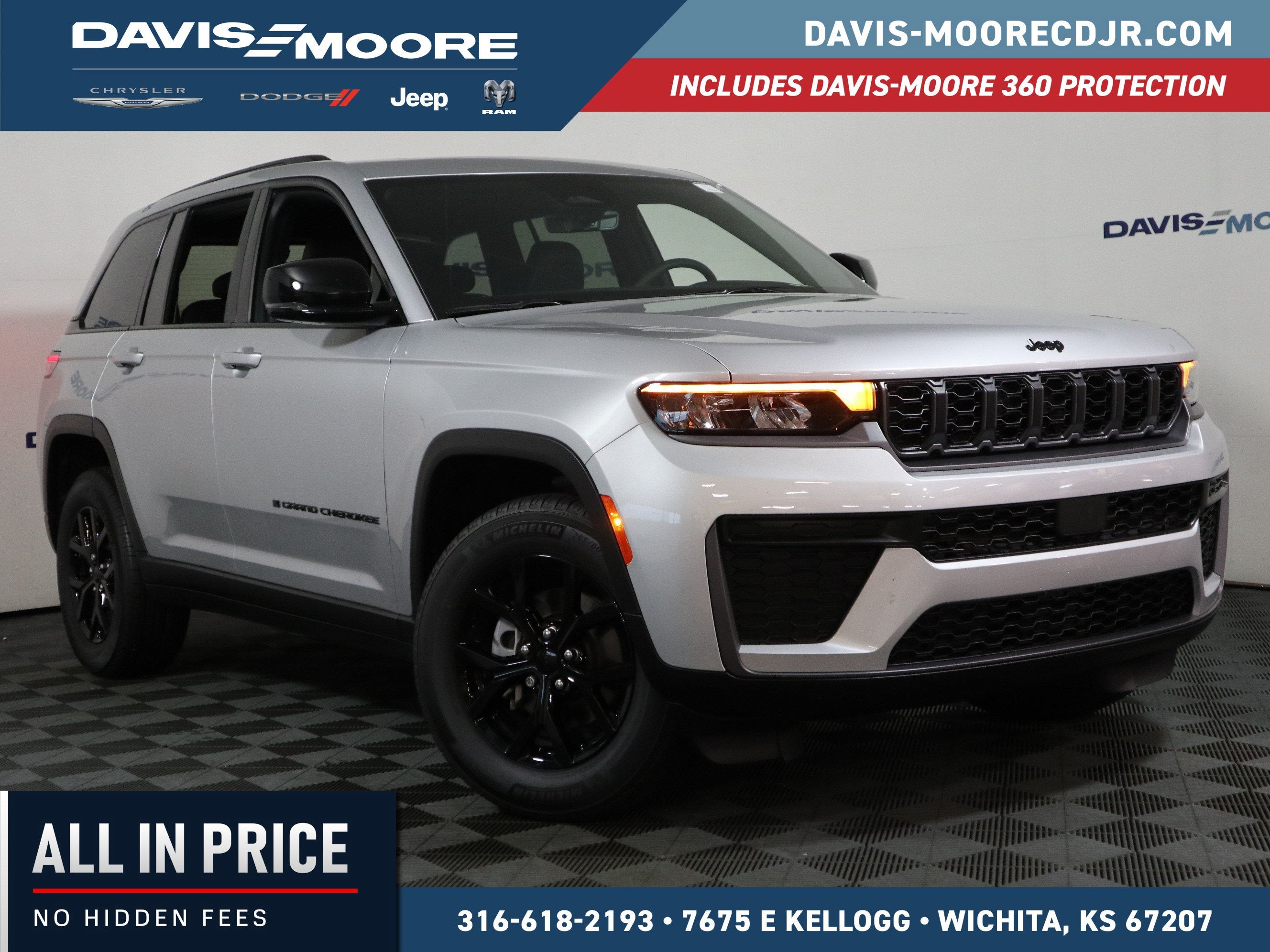 2026 Jeep Grand Cherokee Laredo in Silver Zynith Exterior Paint — front three-quarter view