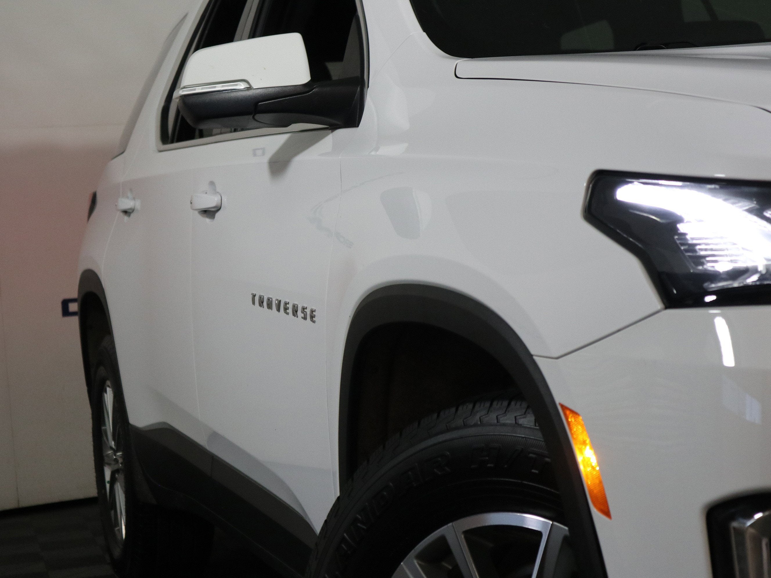 2023 Chevrolet Traverse — rear three-quarter view