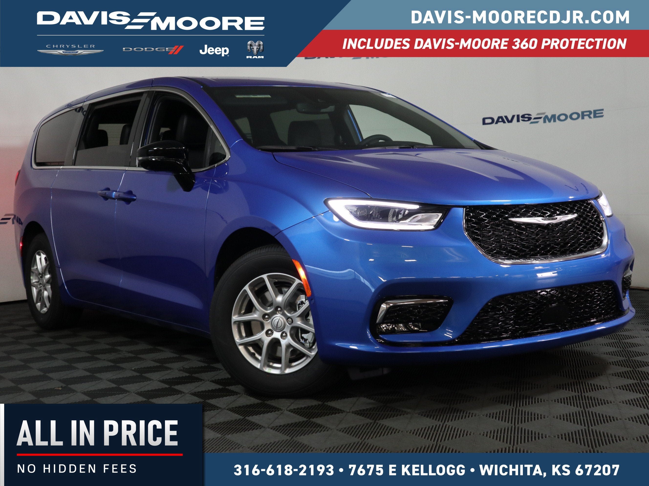 2026 Chrysler Pacifica Select in Hydro Blue Pearl-Coat Exterior Paint — front three-quarter view