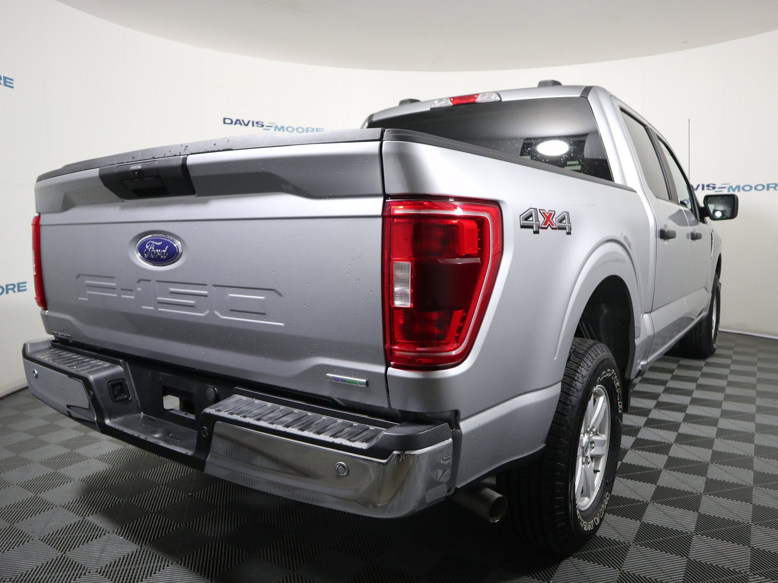 2023 Ford F-150 — detail view