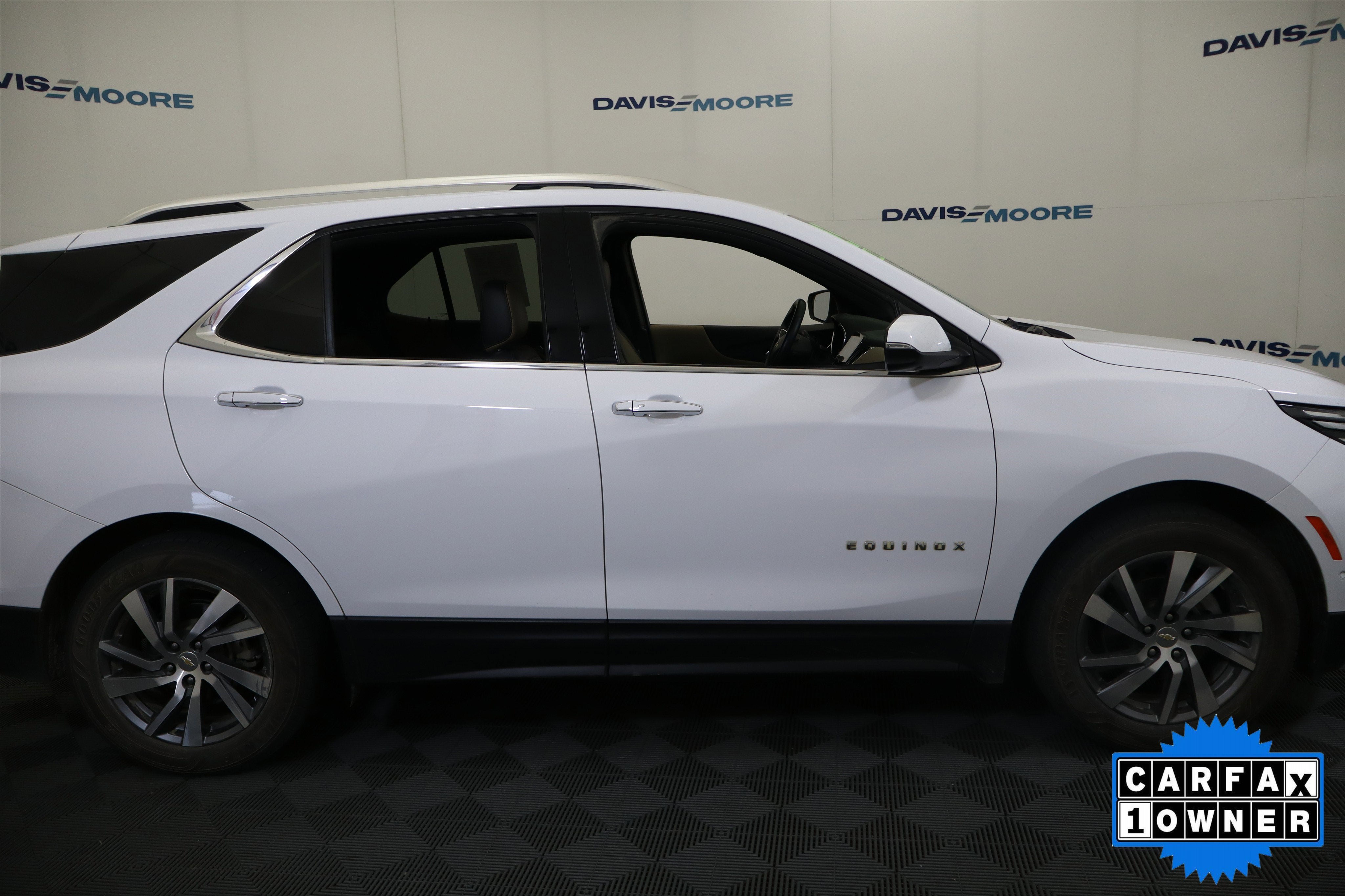2023 Chevrolet Equinox — detail view