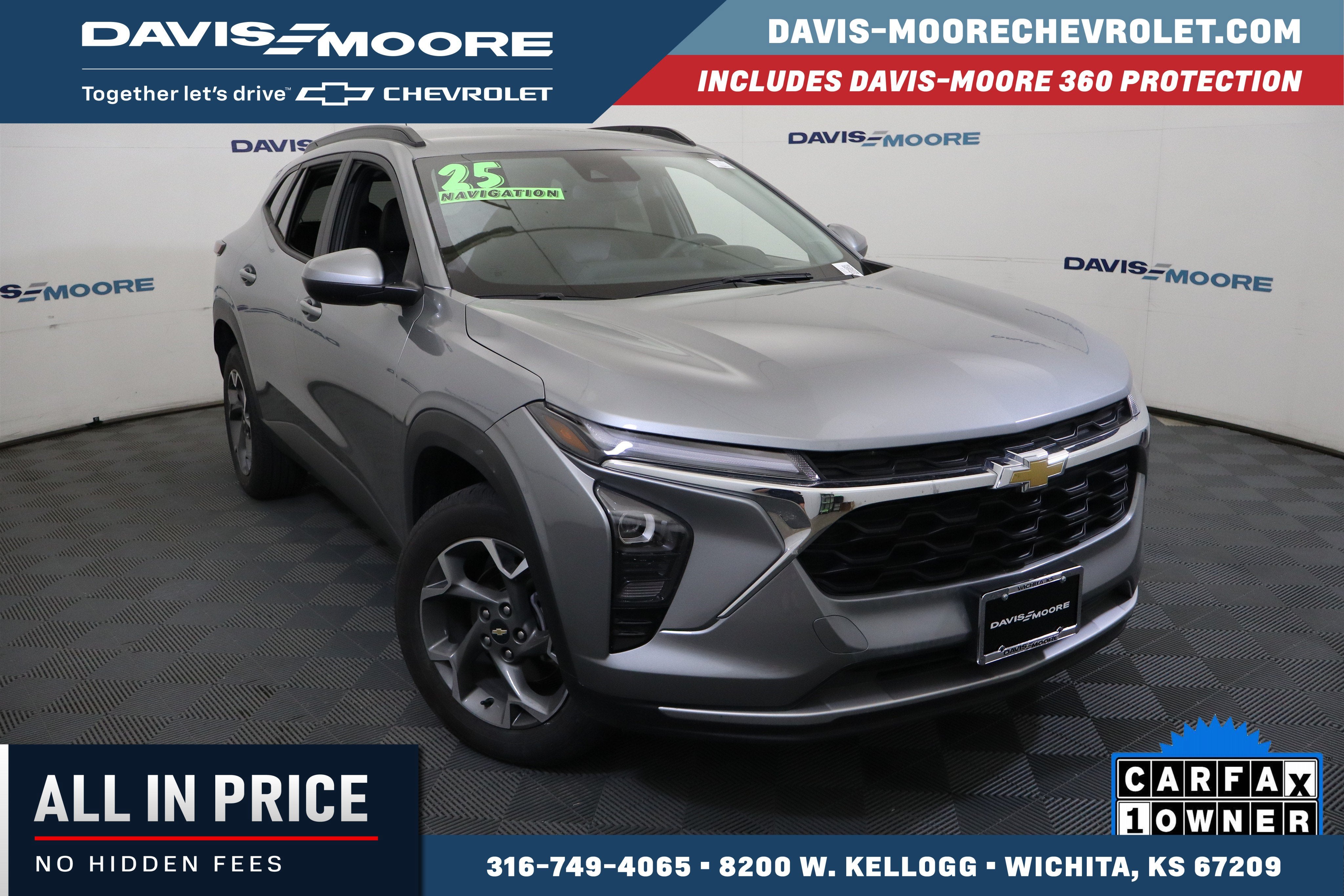 2025 Chevrolet Trax LT in Sterling Gray Metallic — front three-quarter view